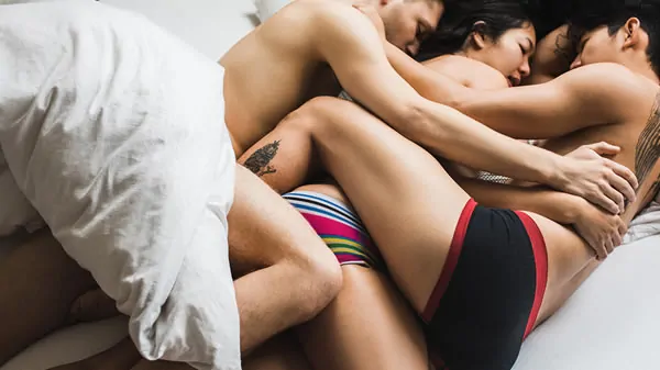 Ménage (à trois): Threesome an unforgettable experience